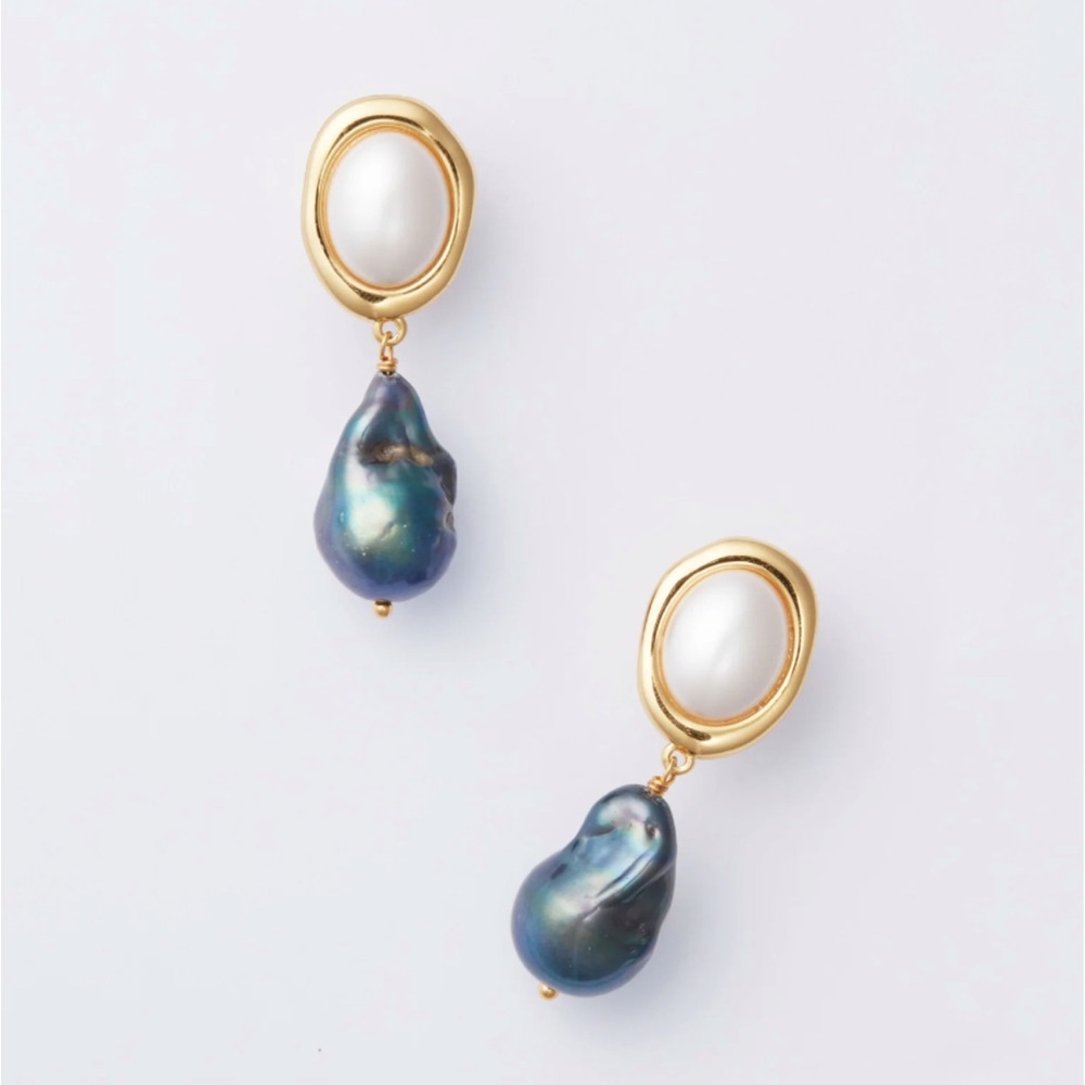 Tuckernuck Midnight Pearl Drop Sloane Earrings